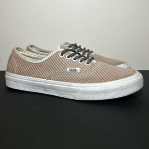 Womens VANS Textured Beige Low Top Sneakers / Size 8
